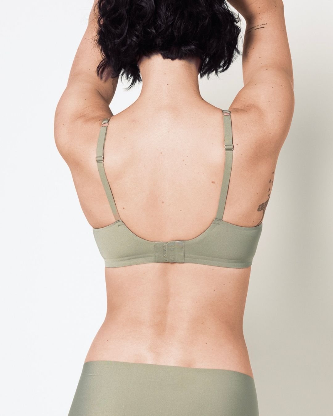 Out From Under Shockwave Seamless Plunge Bra Top