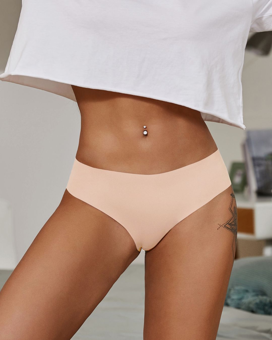 Second Skin Seamless Bikini Shorts - CreamS - Seamless Lingerie